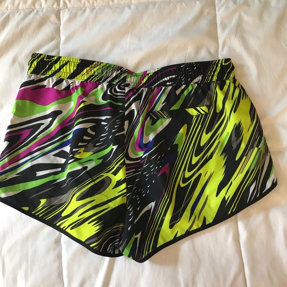 Barely used Fabletics shorts. - Picture 2 of 4